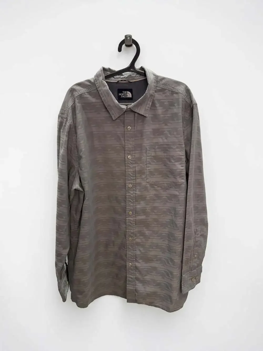 The North Face Men's XL‎ Long Sleeve Button Down Shirt